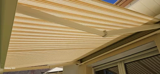 Changement de toile de store a Biarritz , Bayonne, Caballero Stores