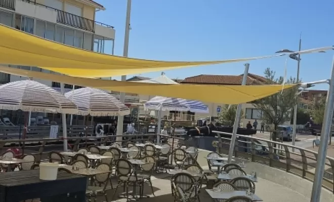 Bâche tendu a Capbreton , Bayonne, Caballero Stores