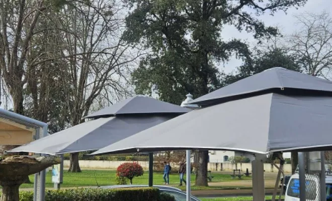 Installation de parasols, Bayonne, Caballero Stores