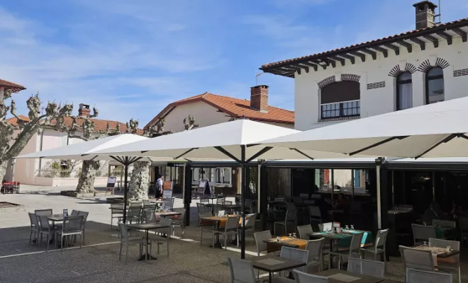 Installation de parasols, Bayonne, Caballero Stores
